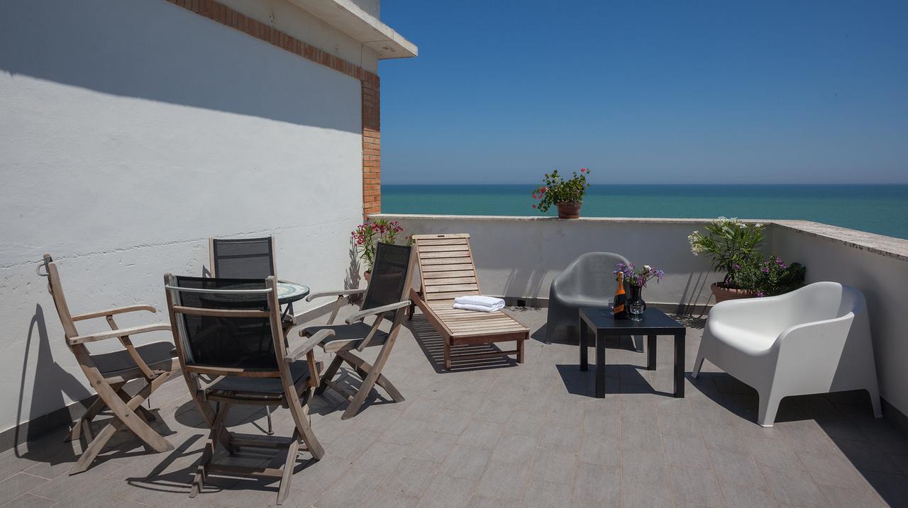 Hotel Bianchi Nicola Porto Recanati Dış mekan fotoğraf