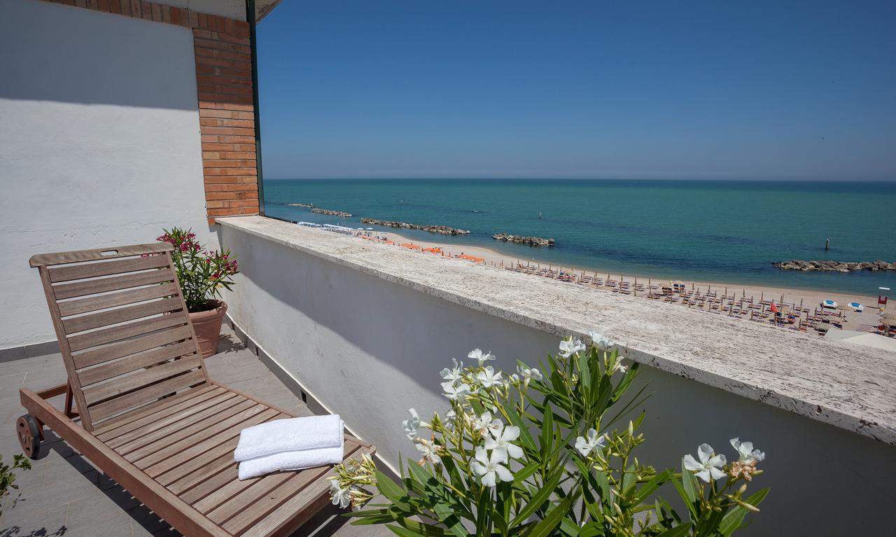 Hotel Bianchi Nicola Porto Recanati Dış mekan fotoğraf