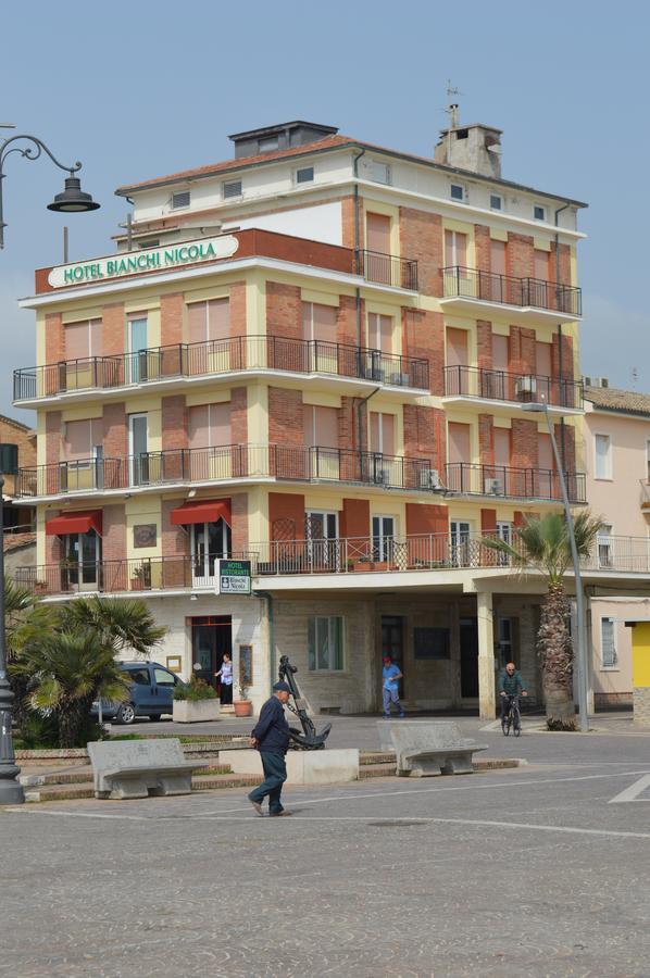 Hotel Bianchi Nicola Porto Recanati Dış mekan fotoğraf