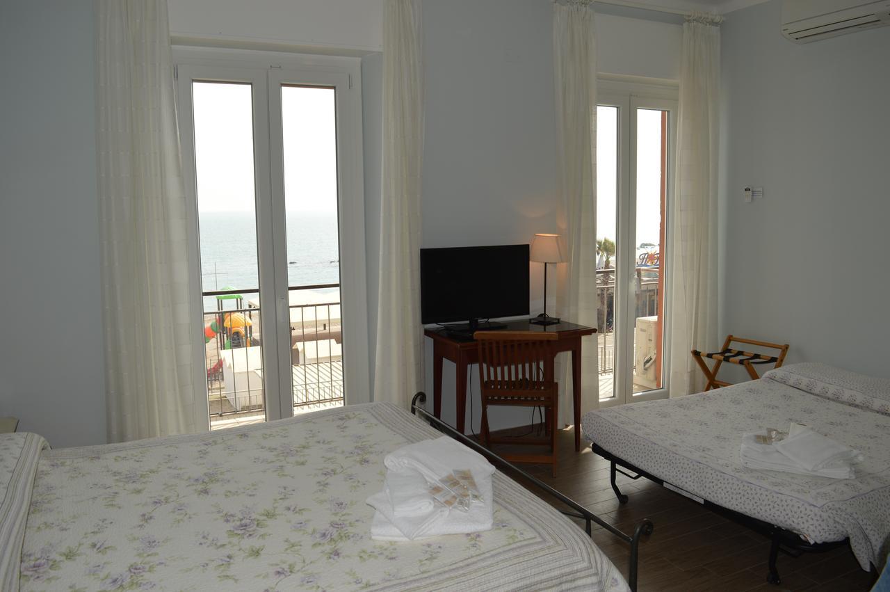 Hotel Bianchi Nicola Porto Recanati Dış mekan fotoğraf